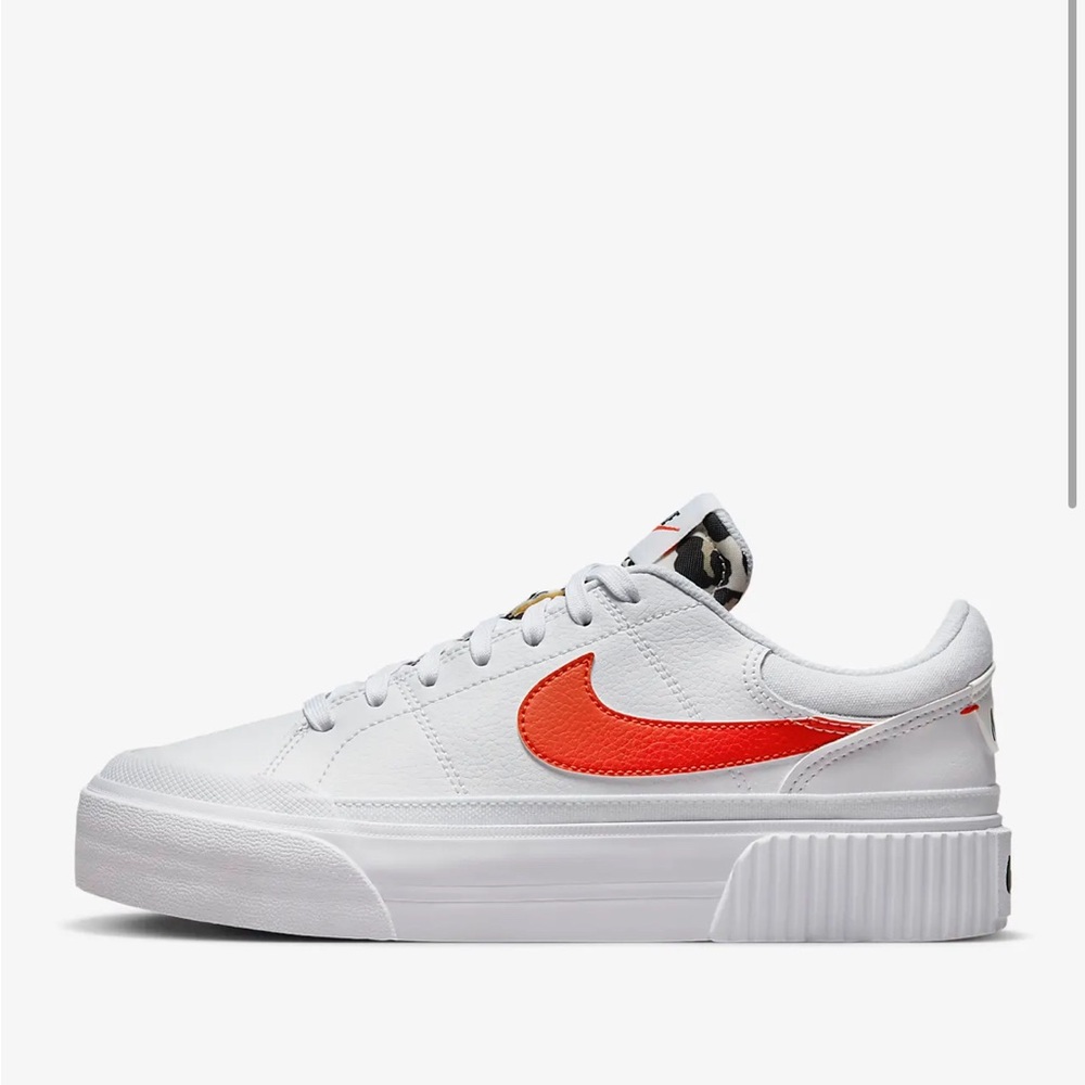 BRAND NEW Nike Court Legacy Lift